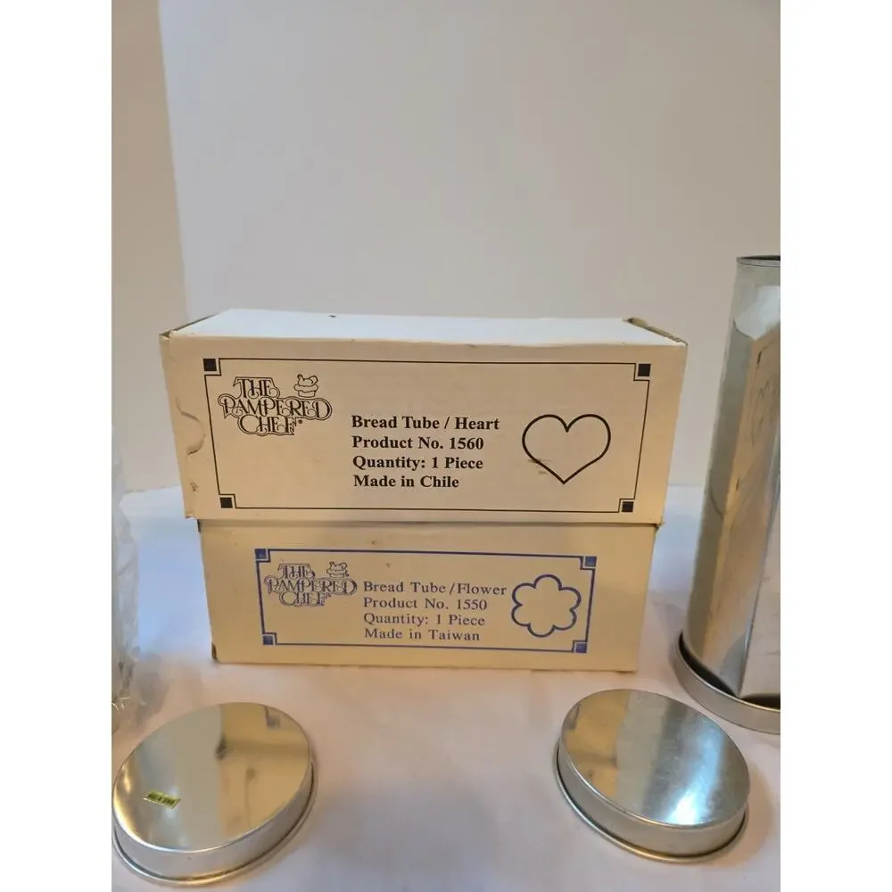 Pampered Chef Valtrompia Bread Tubes In Box Heart Flower Lot of 2